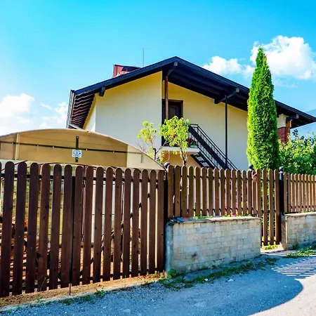 Villa бойков рид *